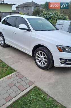 Позашляховик / Кросовер Audi Q5 2012 в 