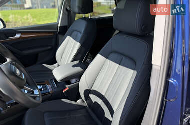 Позашляховик / Кросовер Audi Q5 2022 в 