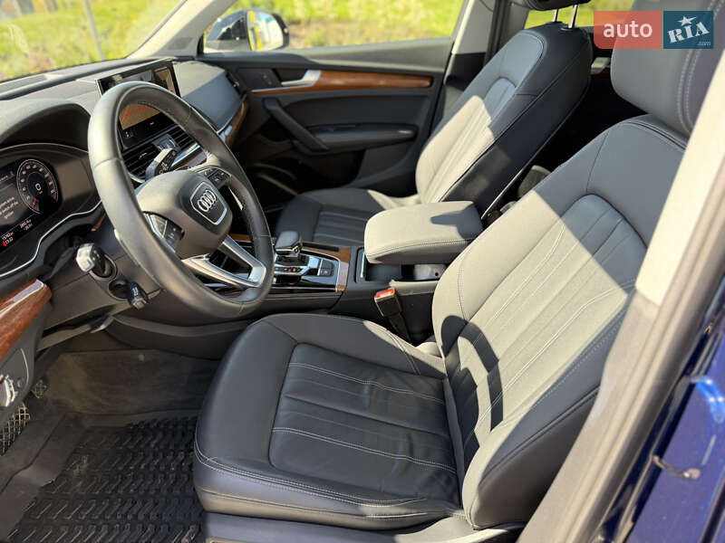 Внедорожник / Кроссовер Audi Q5 2022 в Львове