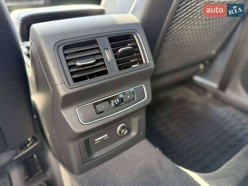 Внедорожник / Кроссовер Audi Q5 2022 в Львове