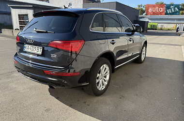 Позашляховик / Кросовер Audi Q5 2016 в 