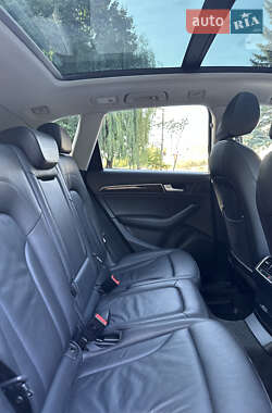 Позашляховик / Кросовер Audi Q5 2015 в 