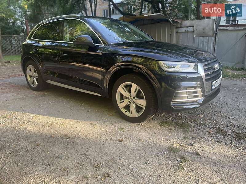 Внедорожник / Кроссовер Audi Q5 2018 в Запорожье