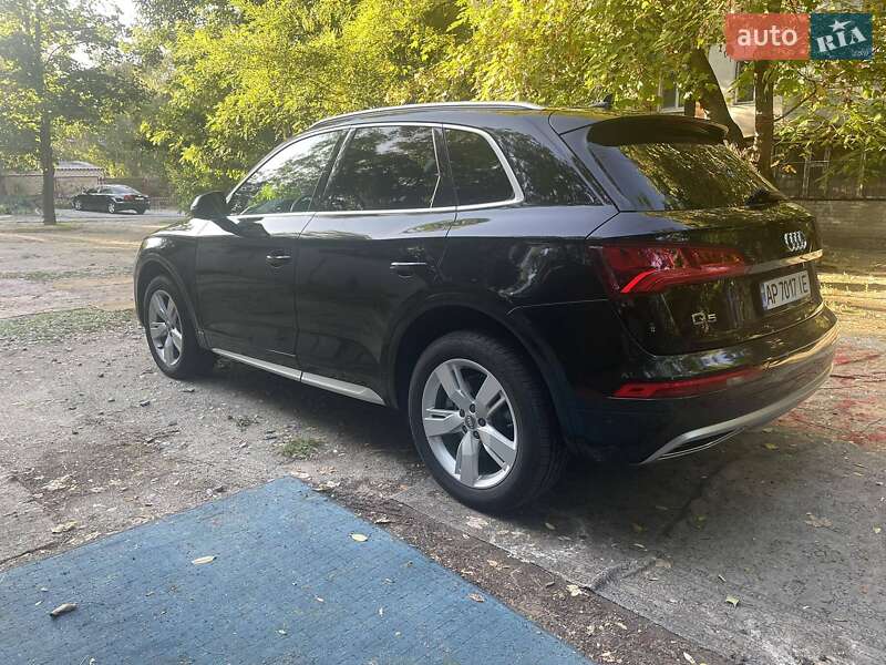 Внедорожник / Кроссовер Audi Q5 2018 в Запорожье