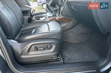 Внедорожник / Кроссовер Audi Q5 2011 в 