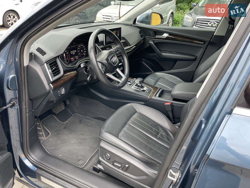 Позашляховик / Кросовер Audi Q5 2018 в Львові фото 5 Позашляховик / Кросовер Audi Q5 2018 в Львові