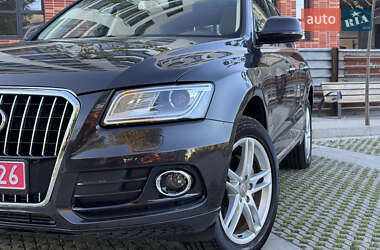 Внедорожник / Кроссовер Audi Q5 2016 в 