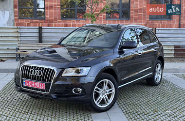 Внедорожник / Кроссовер Audi Q5 2016 в 