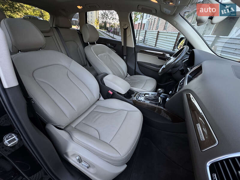 Позашляховик / Кросовер Audi Q5 2016 в Самборі