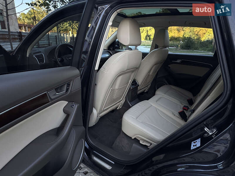 Позашляховик / Кросовер Audi Q5 2016 в Самборі