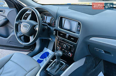 Позашляховик / Кросовер Audi Q5 2013 в 