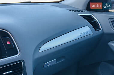 Позашляховик / Кросовер Audi Q5 2013 в 