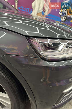 Внедорожник / Кроссовер Audi Q5 2019 в 