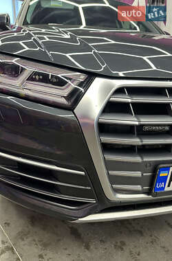 Внедорожник / Кроссовер Audi Q5 2019 в 