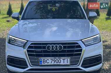 Позашляховик / Кросовер Audi Q5 2017 в 