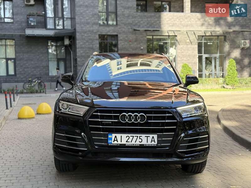 Позашляховик / Кросовер Audi Q5 2020 в Броварах