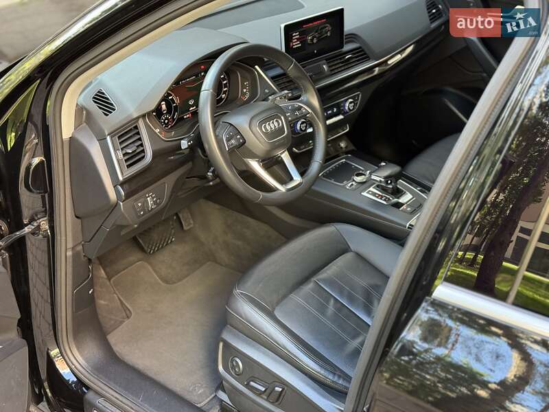 Позашляховик / Кросовер Audi Q5 2020 в Броварах