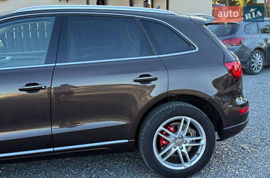 Внедорожник / Кроссовер Audi Q5 2015 в 
