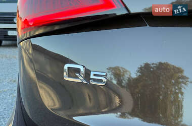 Внедорожник / Кроссовер Audi Q5 2015 в 