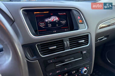 Внедорожник / Кроссовер Audi Q5 2015 в 