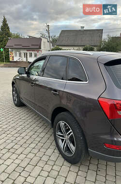 Внедорожник / Кроссовер Audi Q5 2010 в 