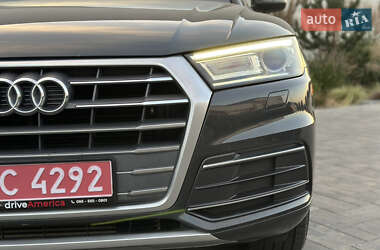 Внедорожник / Кроссовер Audi Q5 2016 в 