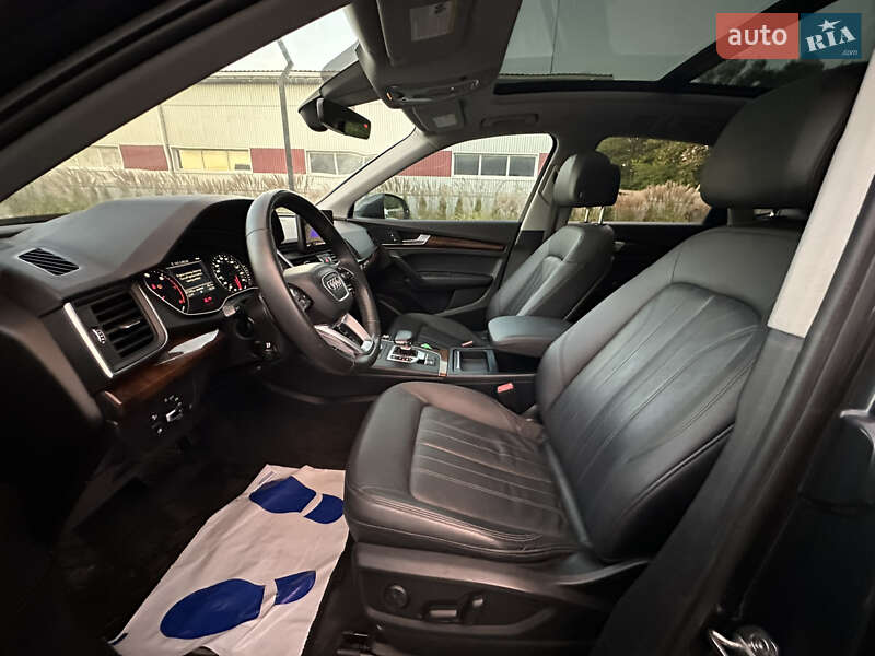 Внедорожник / Кроссовер Audi Q5 2016 в Луцке