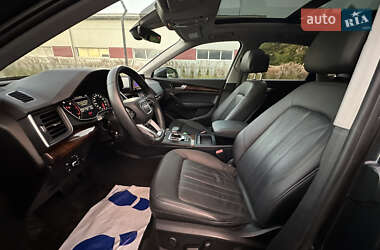 Внедорожник / Кроссовер Audi Q5 2016 в 