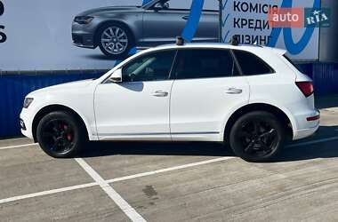 Внедорожник / Кроссовер Audi Q5 2015 в 