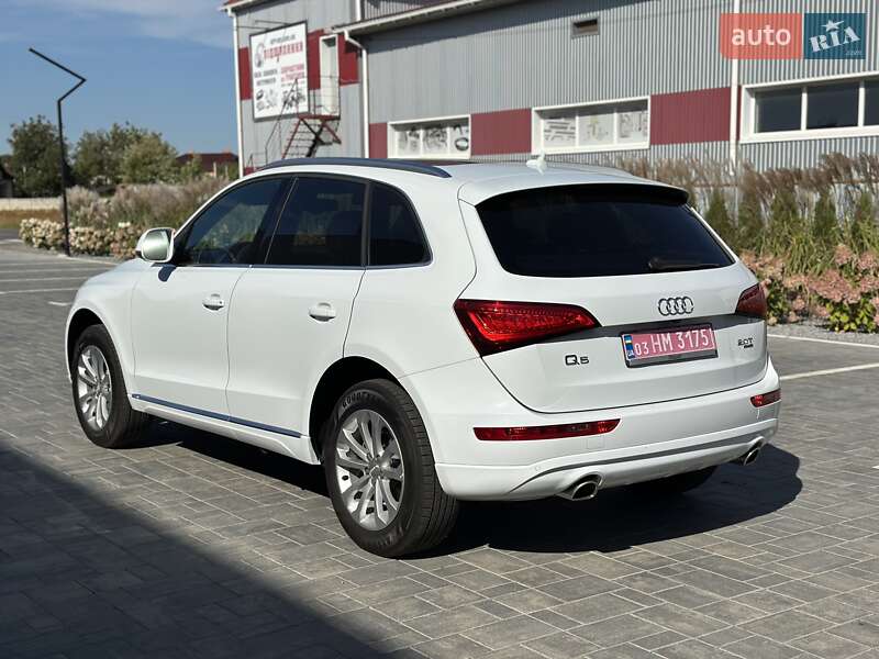Позашляховик / Кросовер Audi Q5 2014 в Луцьку