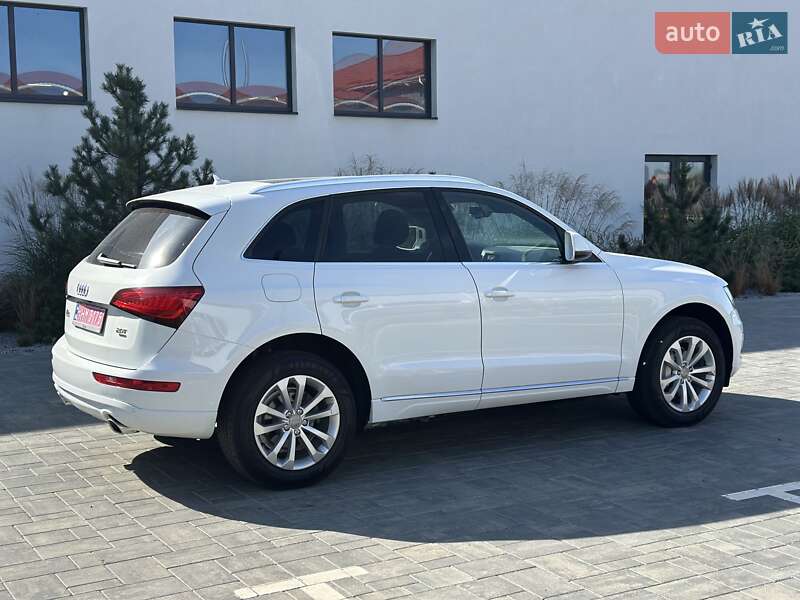 Позашляховик / Кросовер Audi Q5 2014 в Луцьку