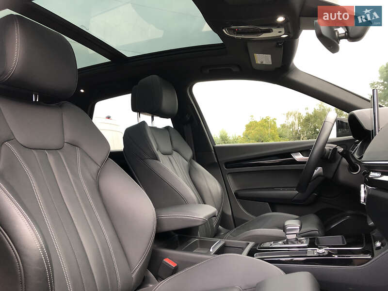 Внедорожник / Кроссовер Audi Q5 2021 в Черновцах