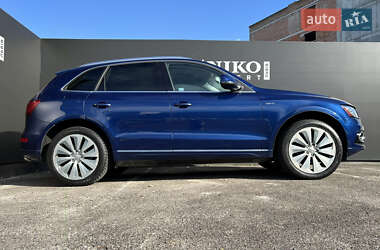Внедорожник / Кроссовер Audi Q5 2012 в 