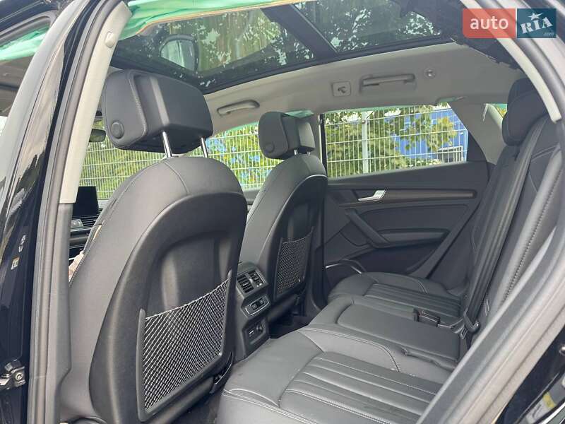 Внедорожник / Кроссовер Audi Q5 2021 в Львове фото 16 Внедорожник / Кроссовер Audi Q5 2021 в Львове