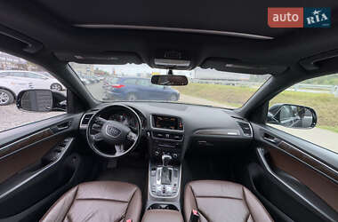 Позашляховик / Кросовер Audi Q5 2015 в 