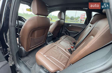 Позашляховик / Кросовер Audi Q5 2015 в 
