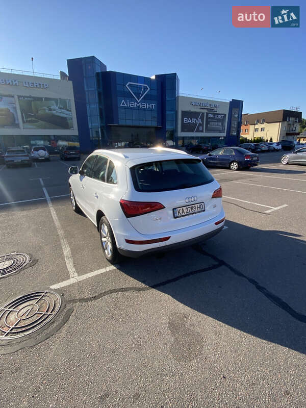 Позашляховик / Кросовер Audi Q5 2014 в Києві