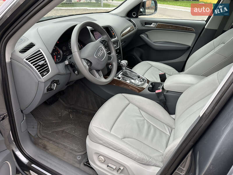 Внедорожник / Кроссовер Audi Q5 2016 в Луцке