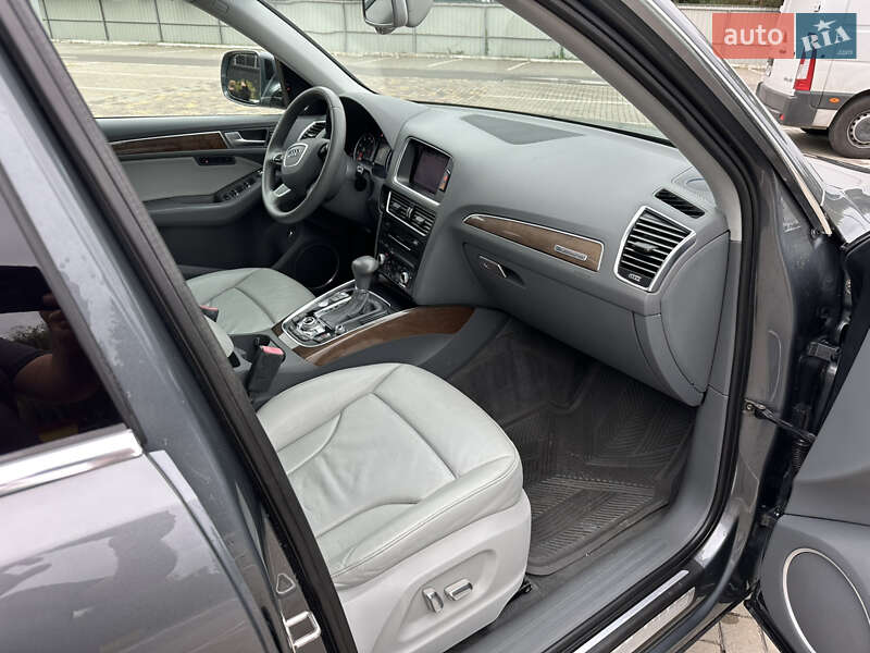 Внедорожник / Кроссовер Audi Q5 2016 в Луцке