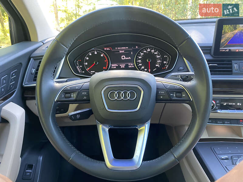 Внедорожник / Кроссовер Audi Q5 2020 в Василькове