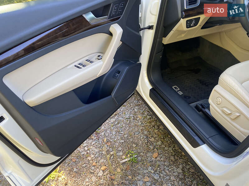Внедорожник / Кроссовер Audi Q5 2020 в Василькове