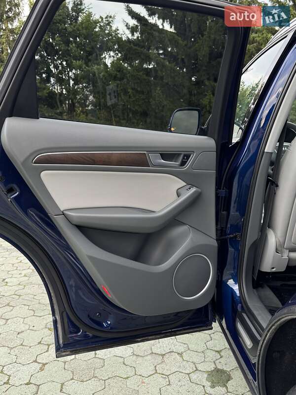 Позашляховик / Кросовер Audi Q5 2013 в Дубні