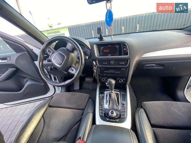 Позашляховик / Кросовер Audi Q5 2012 в Мукачевому
