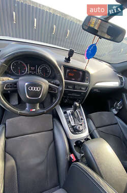 Внедорожник / Кроссовер Audi Q5 2012 в 