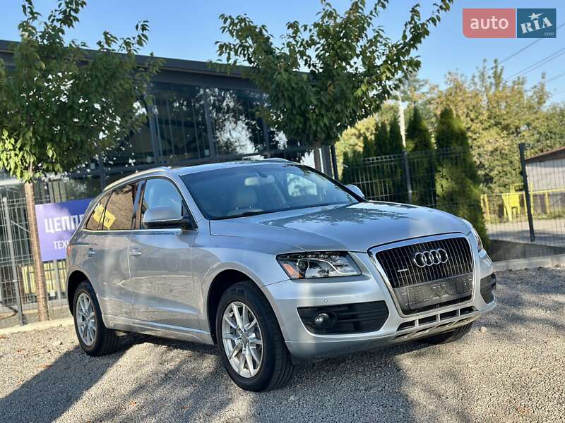 Внедорожник / Кроссовер Audi Q5 2010 в Виннице