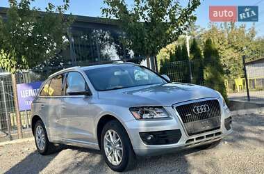 Позашляховик / Кросовер Audi Q5 2010 в 