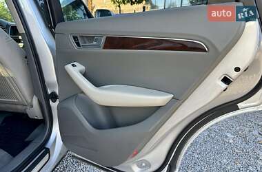 Позашляховик / Кросовер Audi Q5 2010 в 