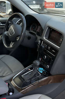 Позашляховик / Кросовер Audi Q5 2016 в 