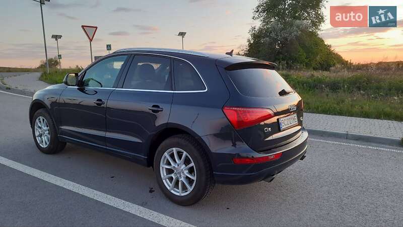 Внедорожник / Кроссовер Audi Q5 2011 в Львове