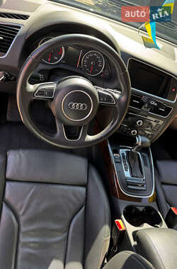 Внедорожник / Кроссовер Audi Q5 2013 в 
